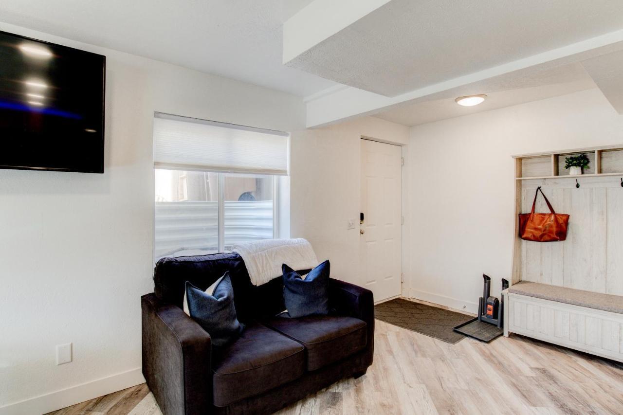 Modern Private Whole Unit 4 Bedroom Guest Suite King Bed Солт-Лейк-Сіті Екстер'єр фото