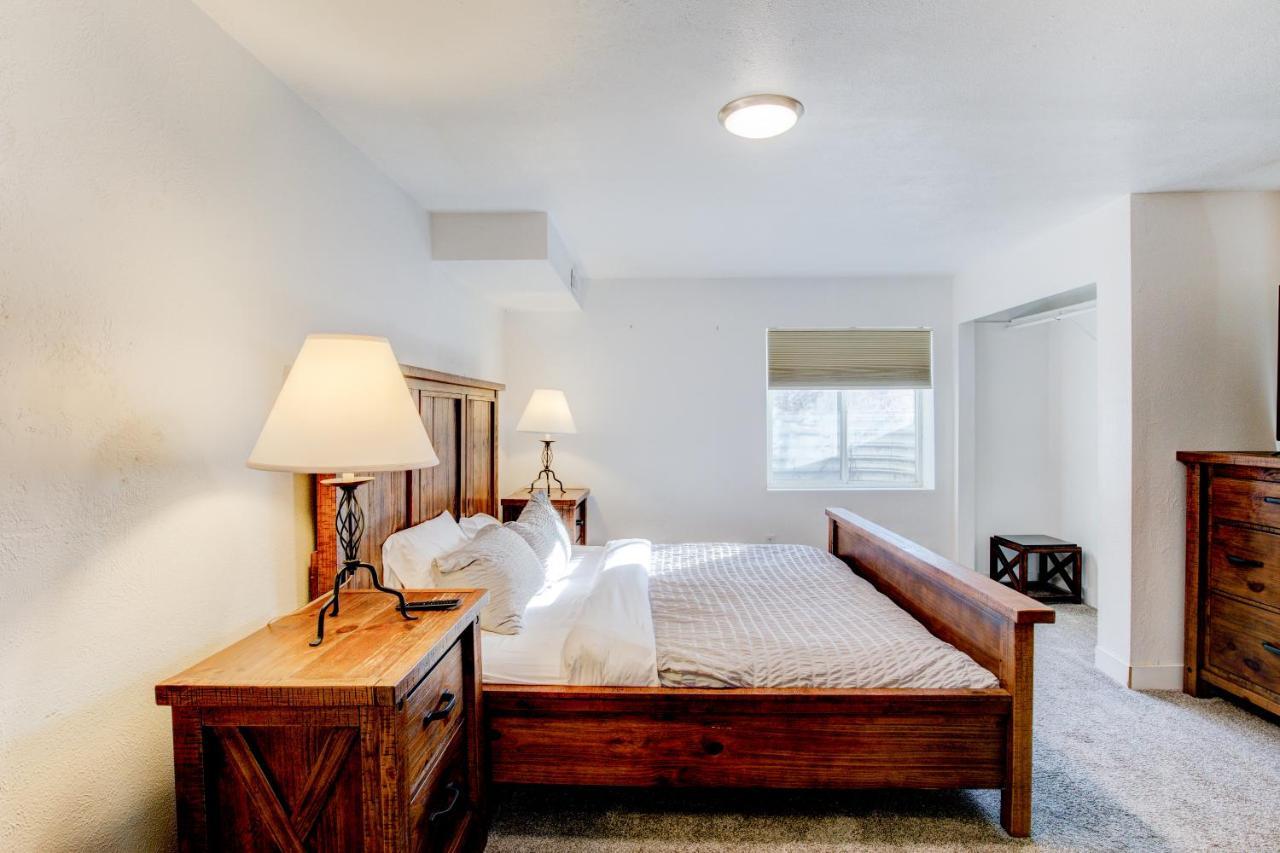 Modern Private Whole Unit 4 Bedroom Guest Suite King Bed Солт-Лейк-Сіті Екстер'єр фото